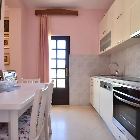 Contemporary With Private Pool In Dubrovnik Villa Mokosica